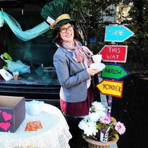 Meet your Posher, Dana